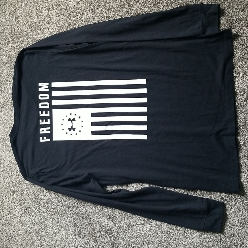 UNDER ARMOUR FREEDOM T - Picture 3 of 3